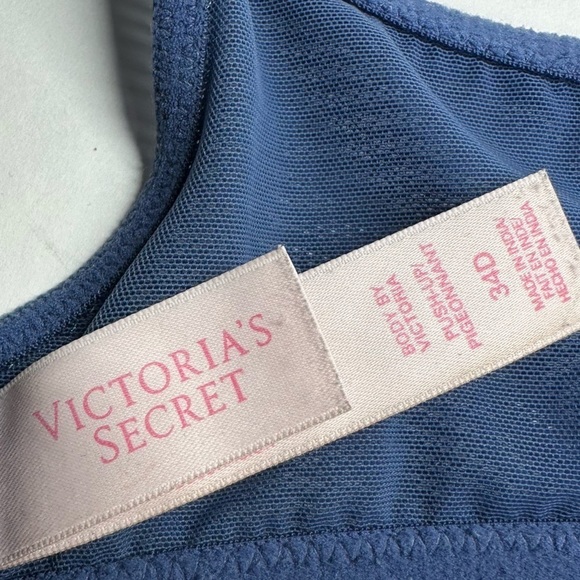 Victoria's Secret Bra 34D Body by Victoria Push Up Padded Underwire Blue Lace - Picture 8 of 10